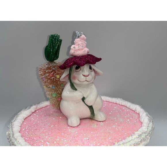 Vintage Ceramic Bunny Sitting on Cake Stand Bottle Brush Carrott Tree Flower Hat - Picture 6 of 16